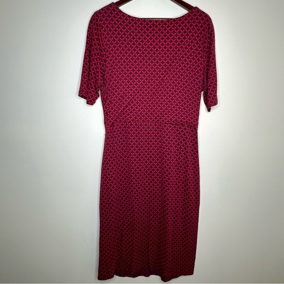 Boden Midi Dress in Red with Elegant Pattern - Picture 3 of 8